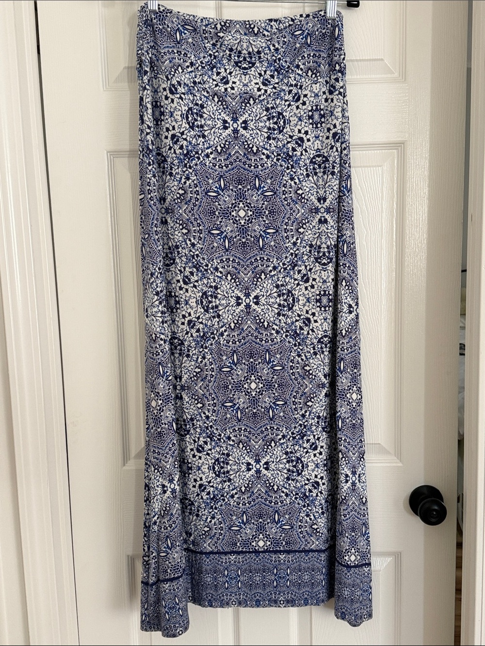 Cynthia Rowley Blue & White Tile Print Maxi Skirt size M